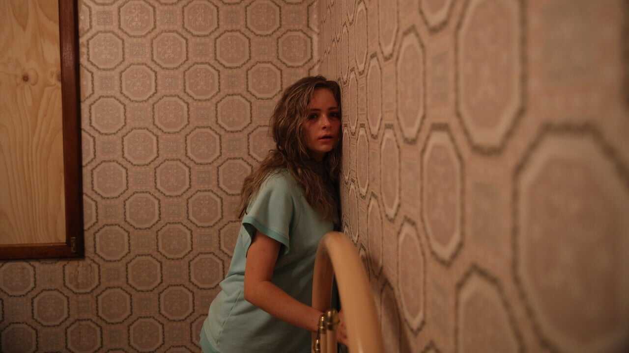 Hounds of Love 0