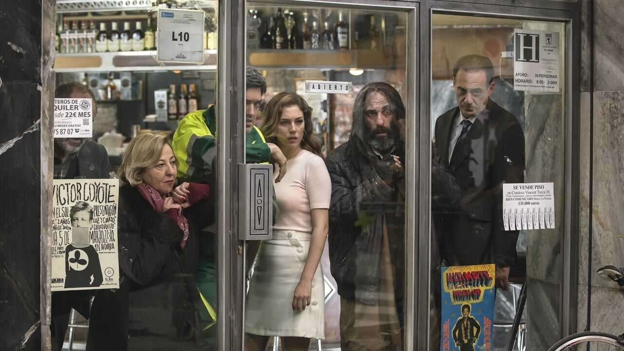 The Bar 0