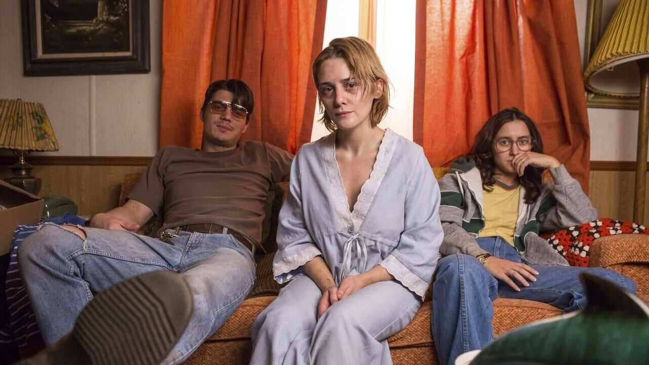 La ragazza nella scatola 0