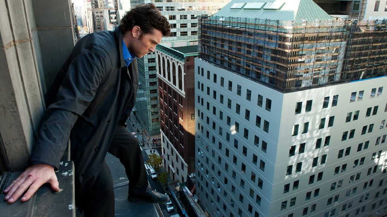 Man on a Ledge 0