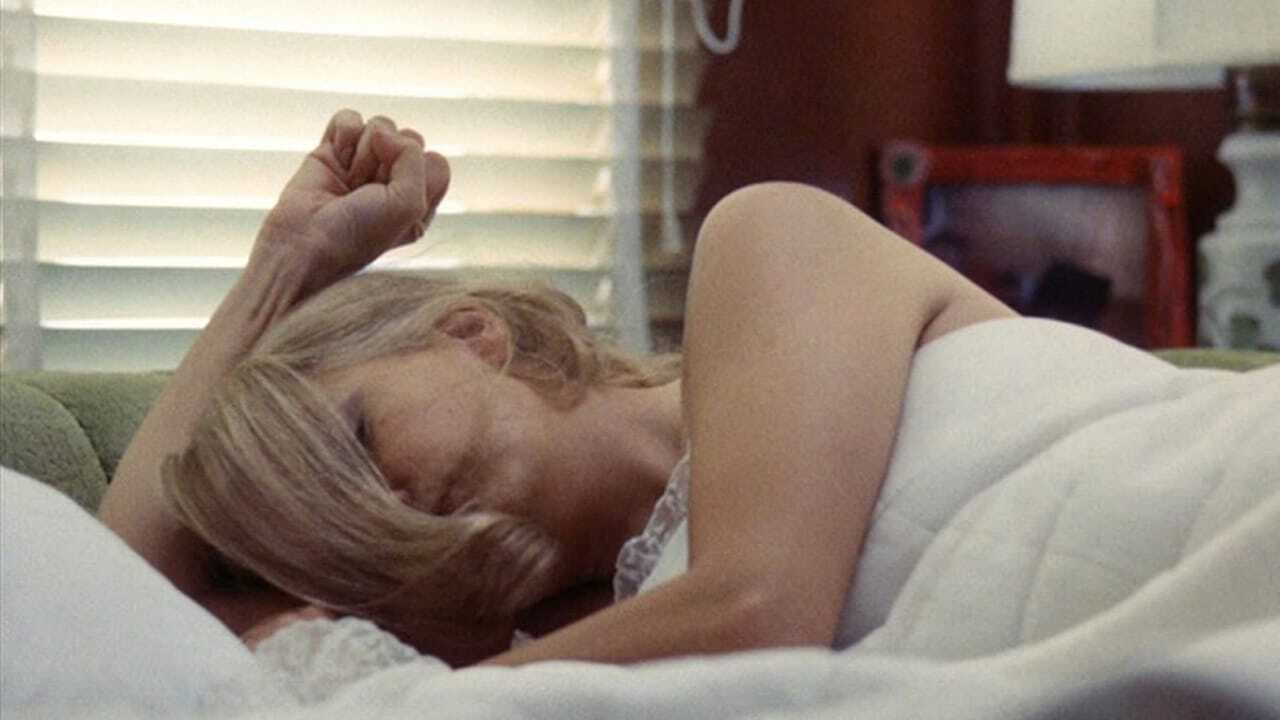 A Woman Under the Influence 0