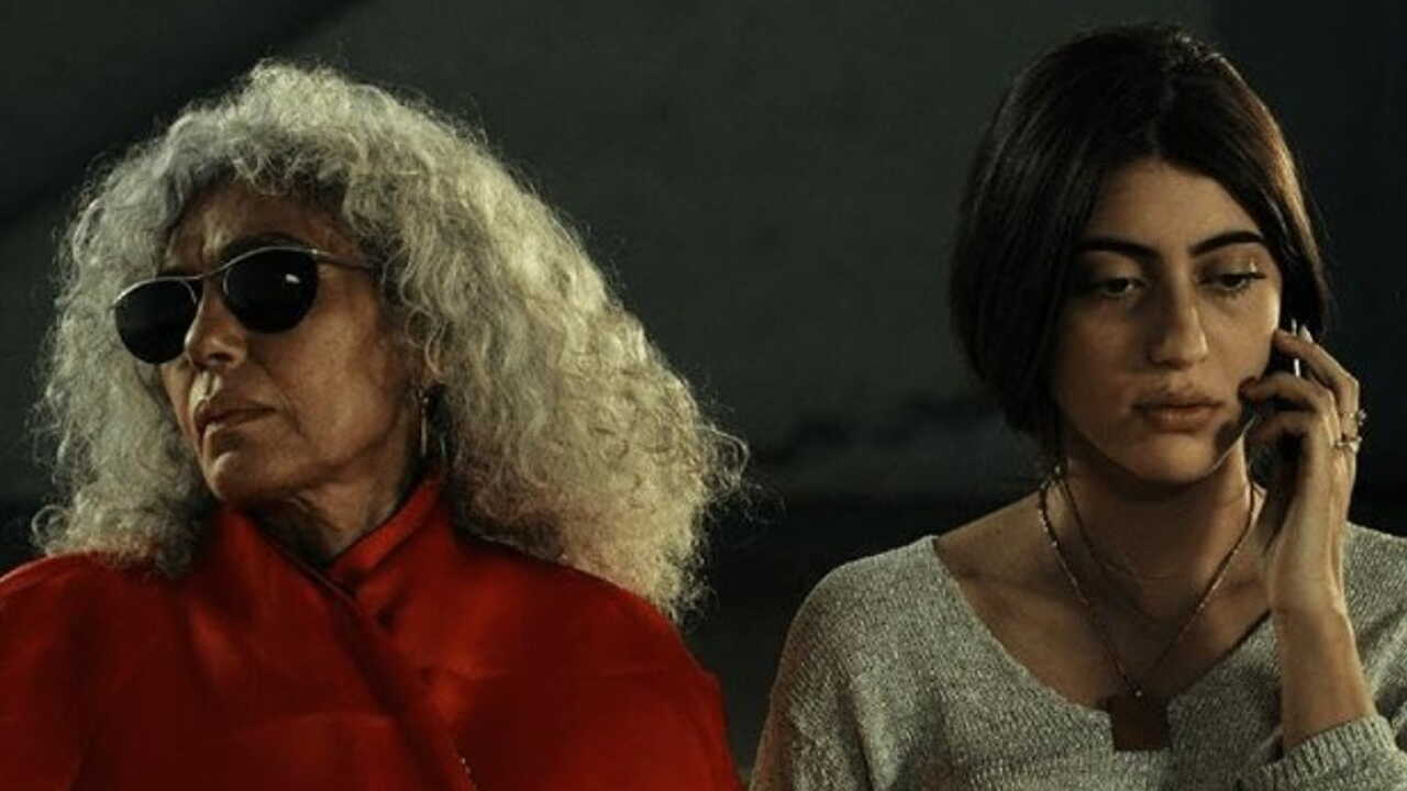 Eclipses (2011) 0