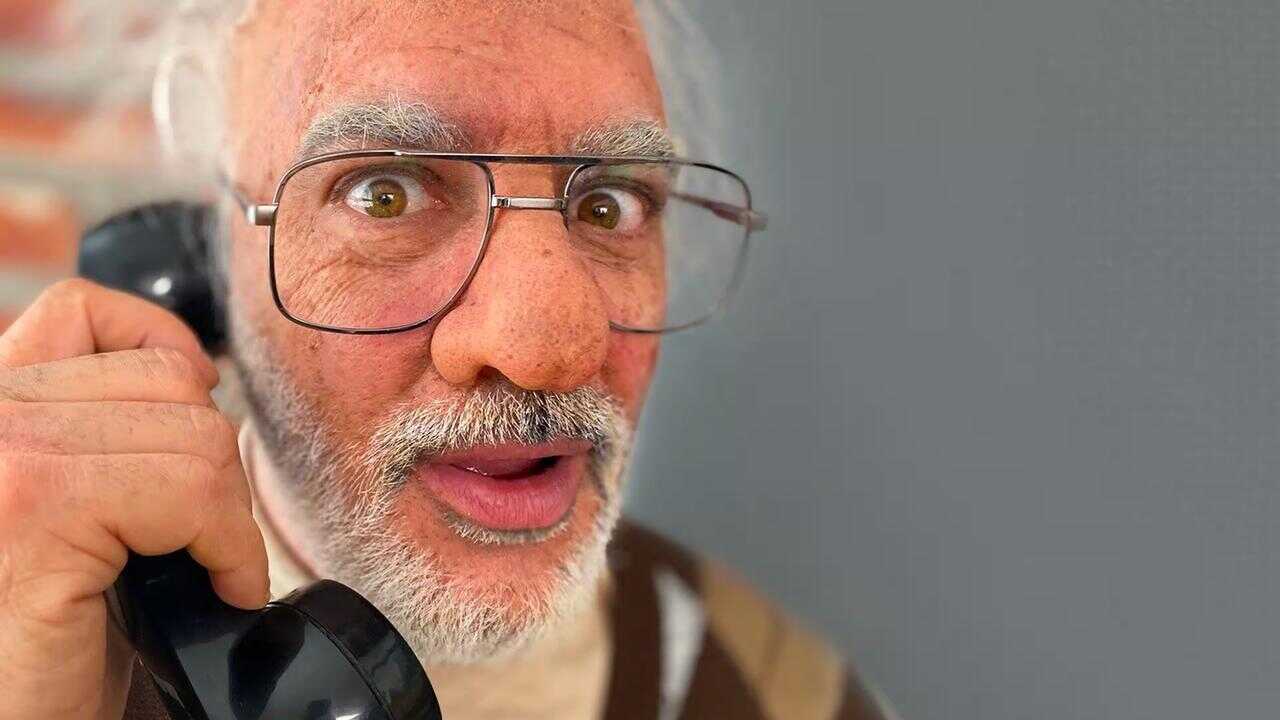 Réal Béland : Monsieur Latreille (2024) 0