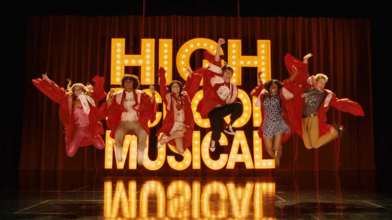 High School Musical 3: Senior Year (2008) 0