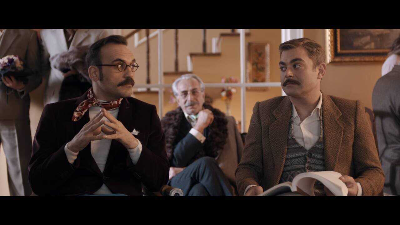 Müthiş Bir Film 0