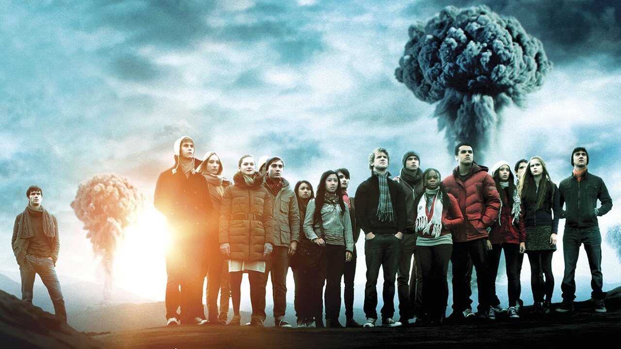 After the Dark (2013) 0