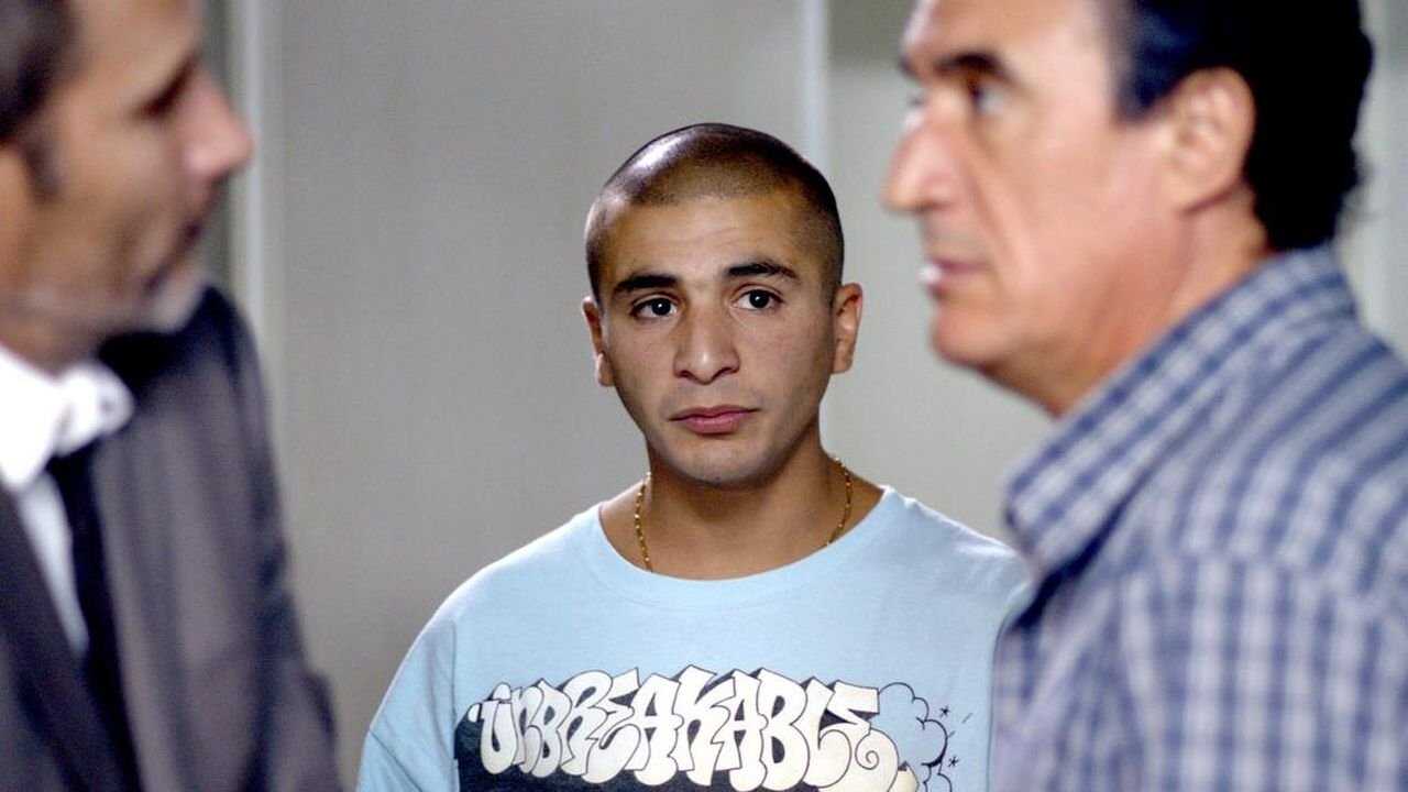 Dernier étage gauche gauche (2010) 0