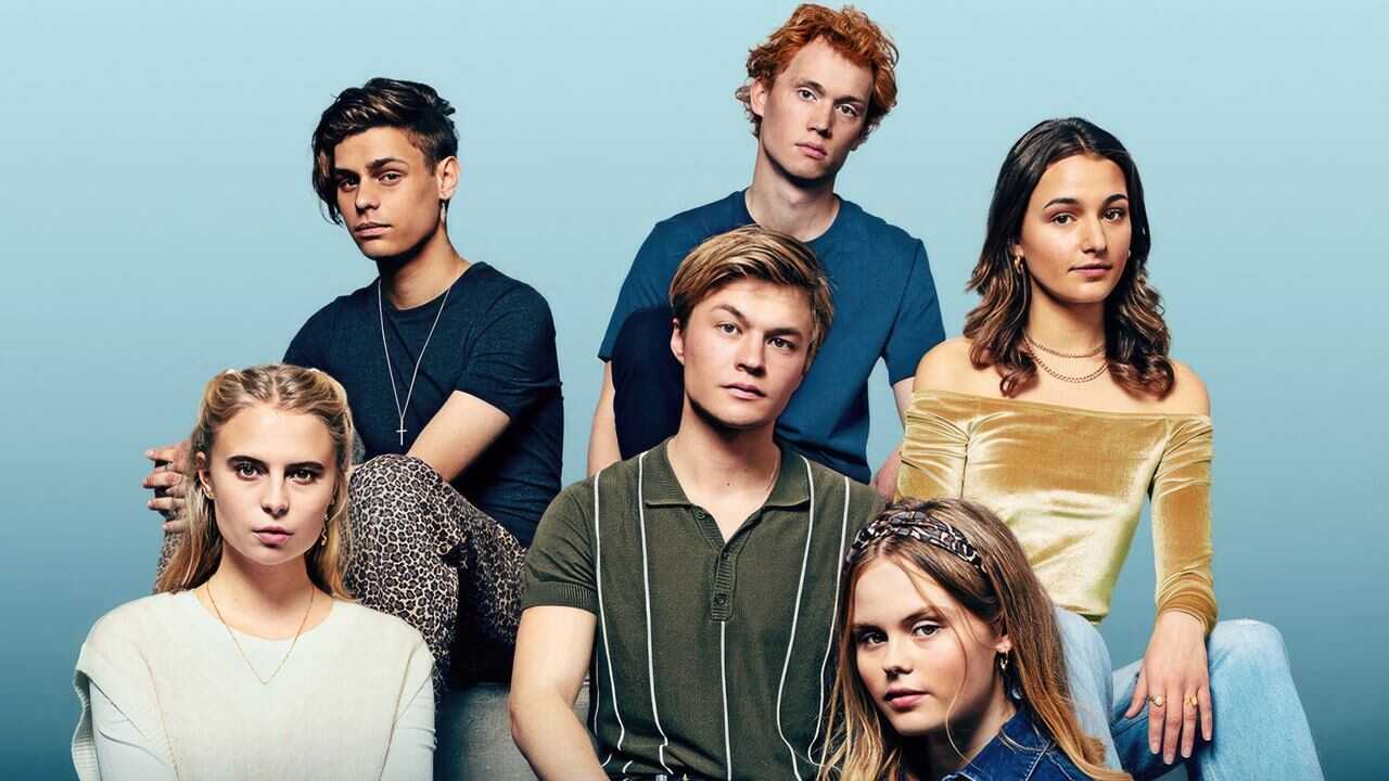 Pretty Young Thing (2022) 0