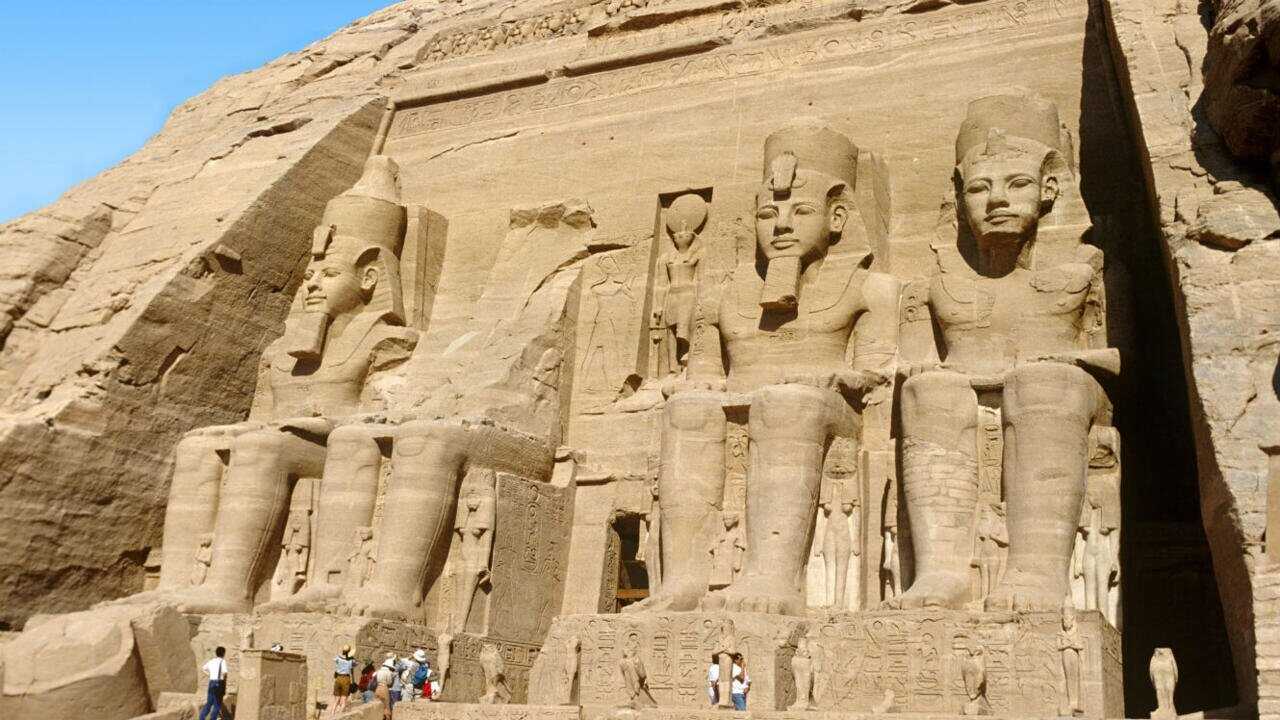 When Champollion Meets Ramses II (2022) 0