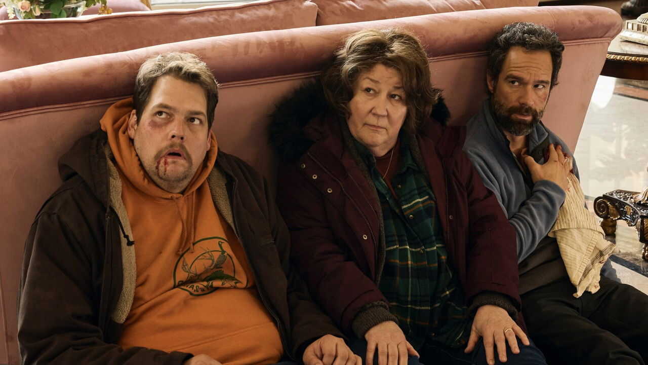 ES - The Sticky (2024) (CA) 2