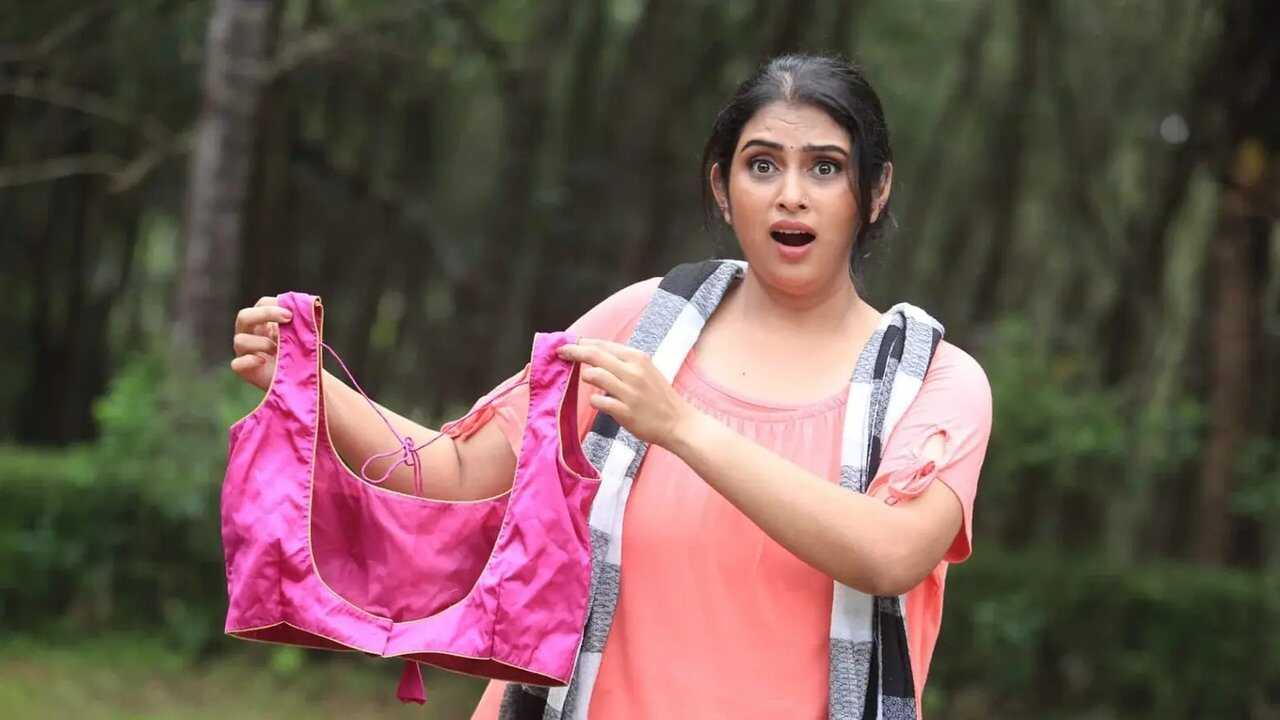 ರವಿಕೆ ಪ್ರಸಂಗ 0