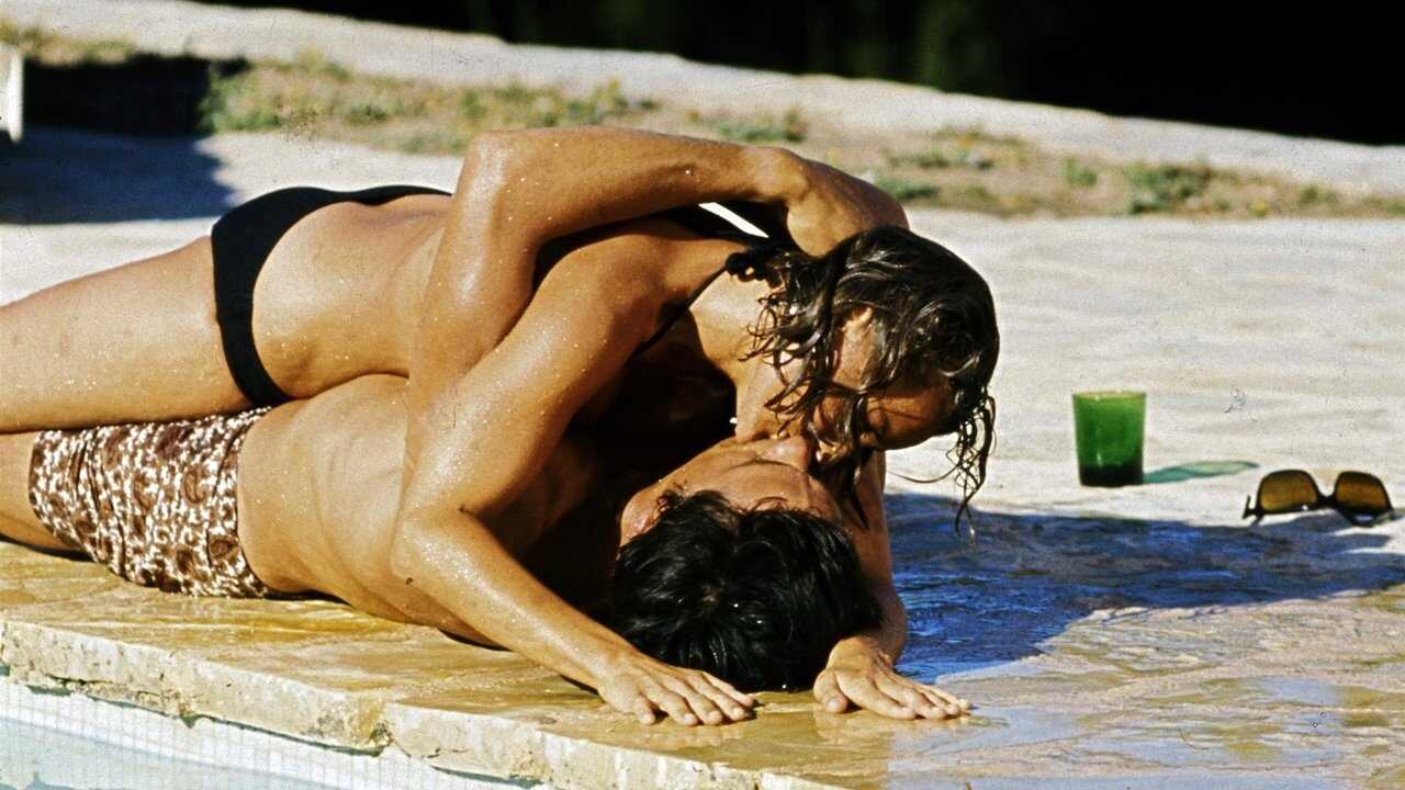 La Piscine 0