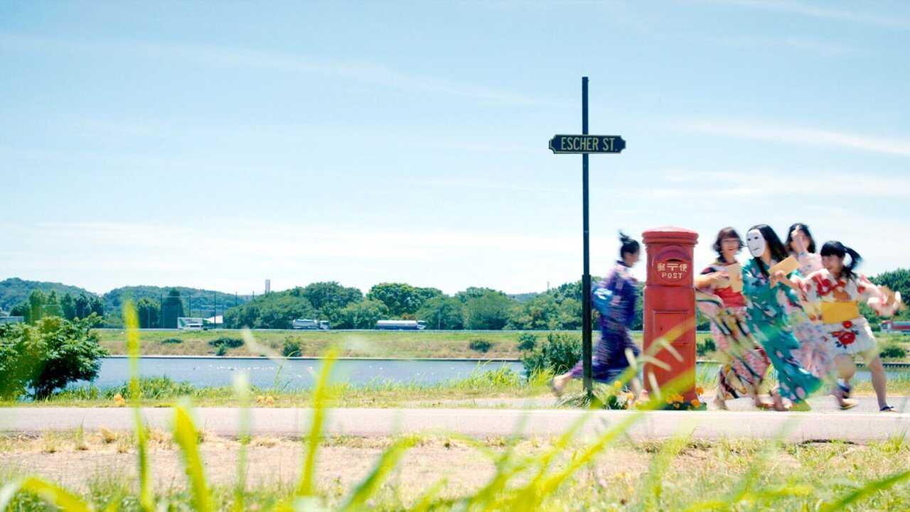 エッシャー通りの赤いポスト (2020) 0