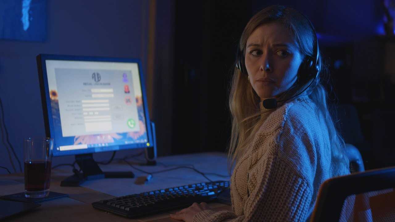 The Caller 0
