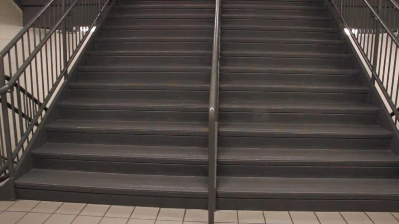 STAIRS (2022) 0