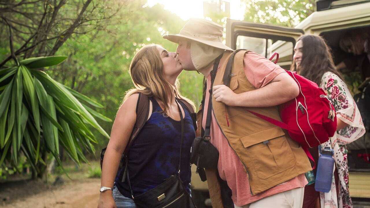 NF - Love on the Spectrum (2022) (US) 4