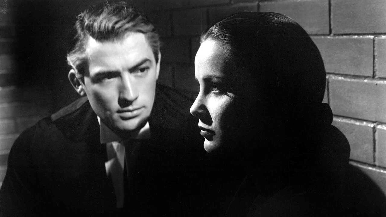 The Paradine Case (1947) 0