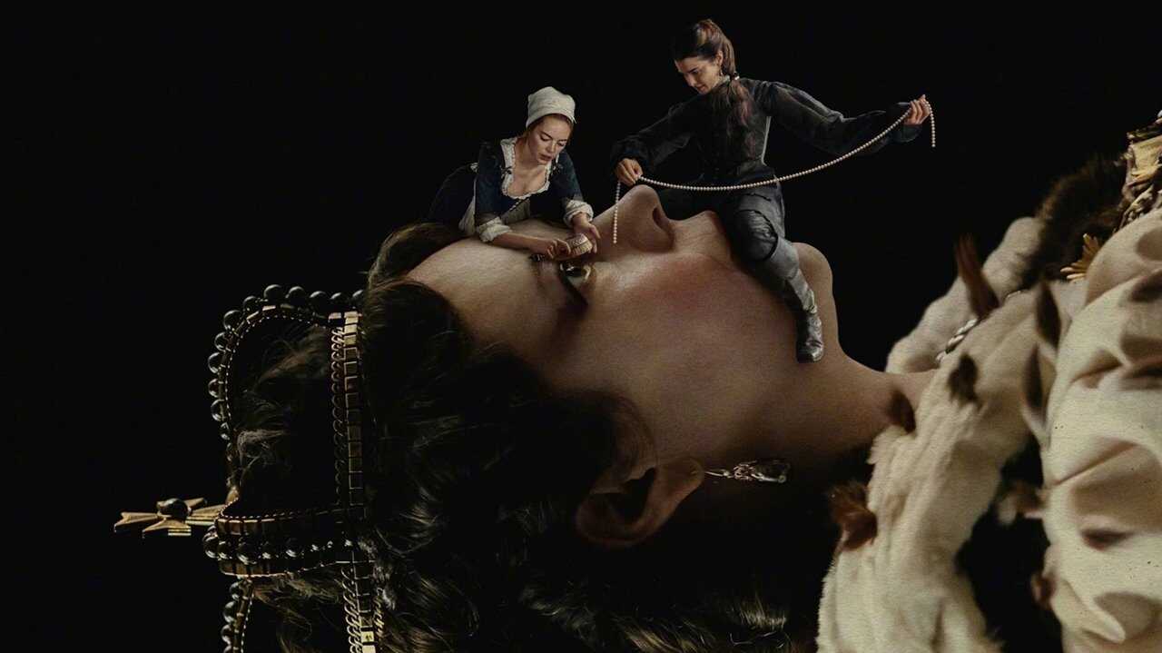 Η Ευνοούμενη (2018) 0
