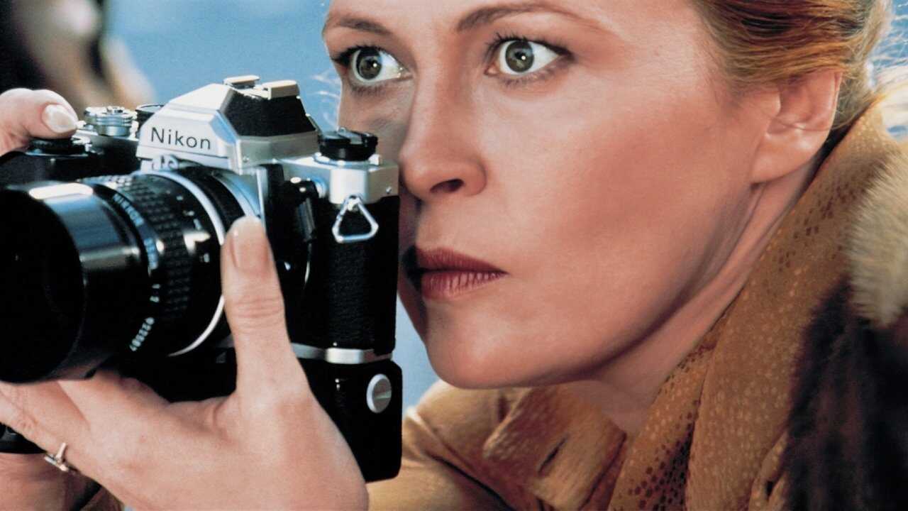 Τα Μάτια της Λόρα Μαρς (1978) 0
