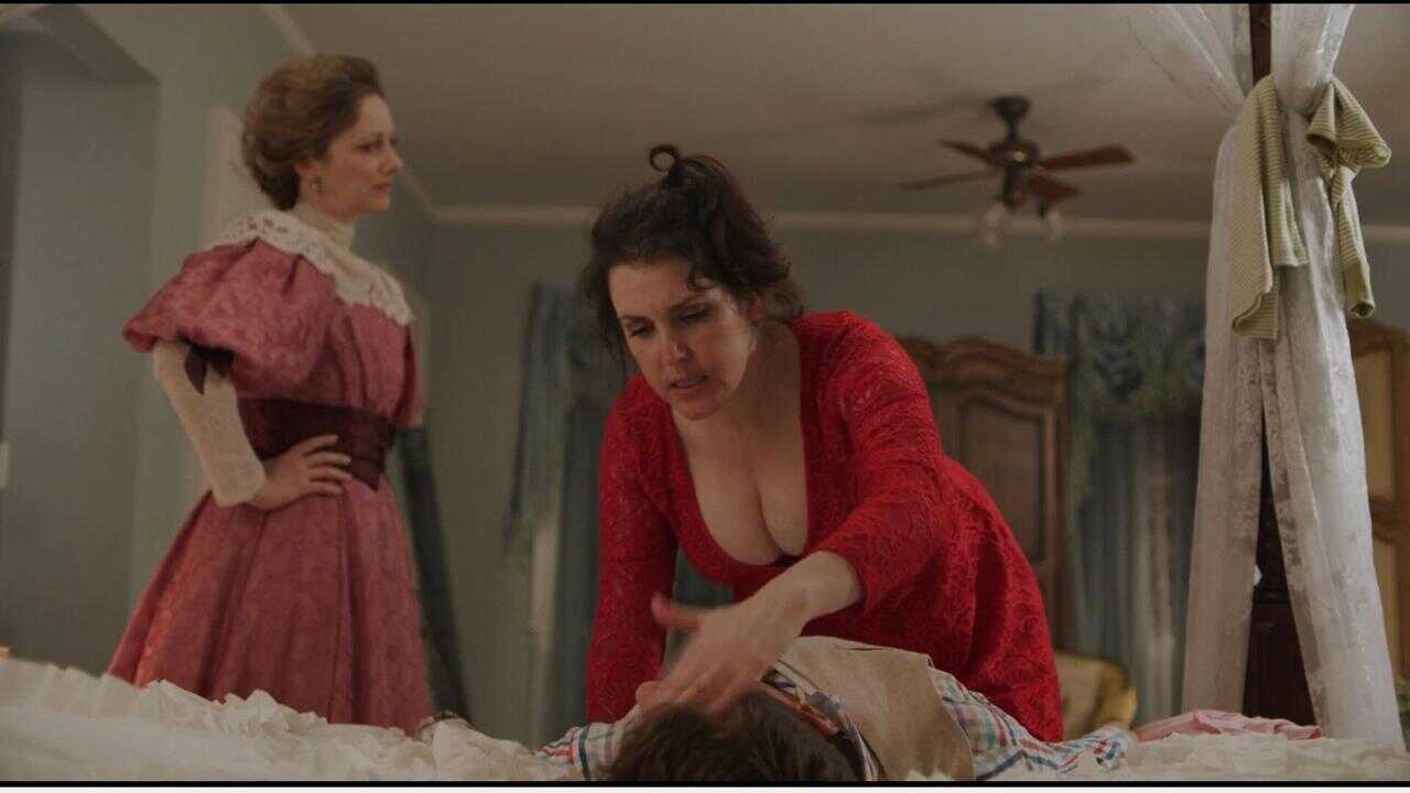Lady of the Manor 0