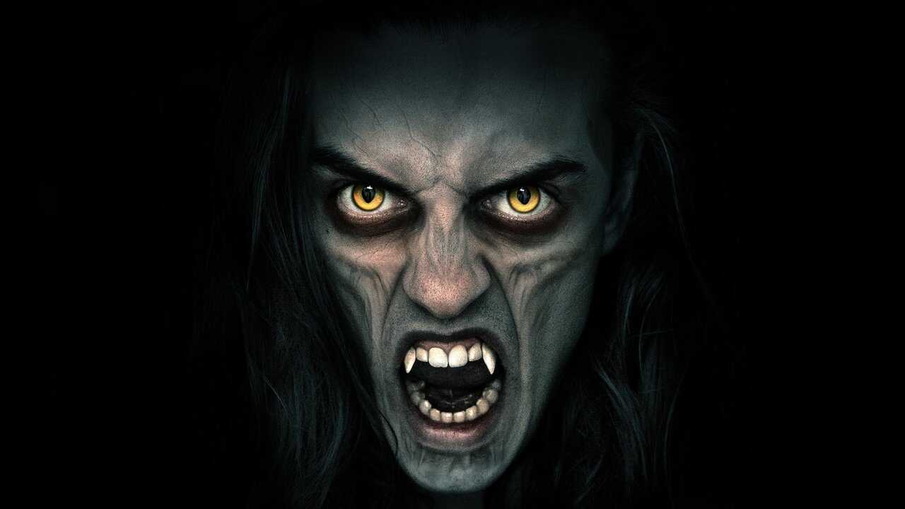 Dracula: The Original Living Vampire 0