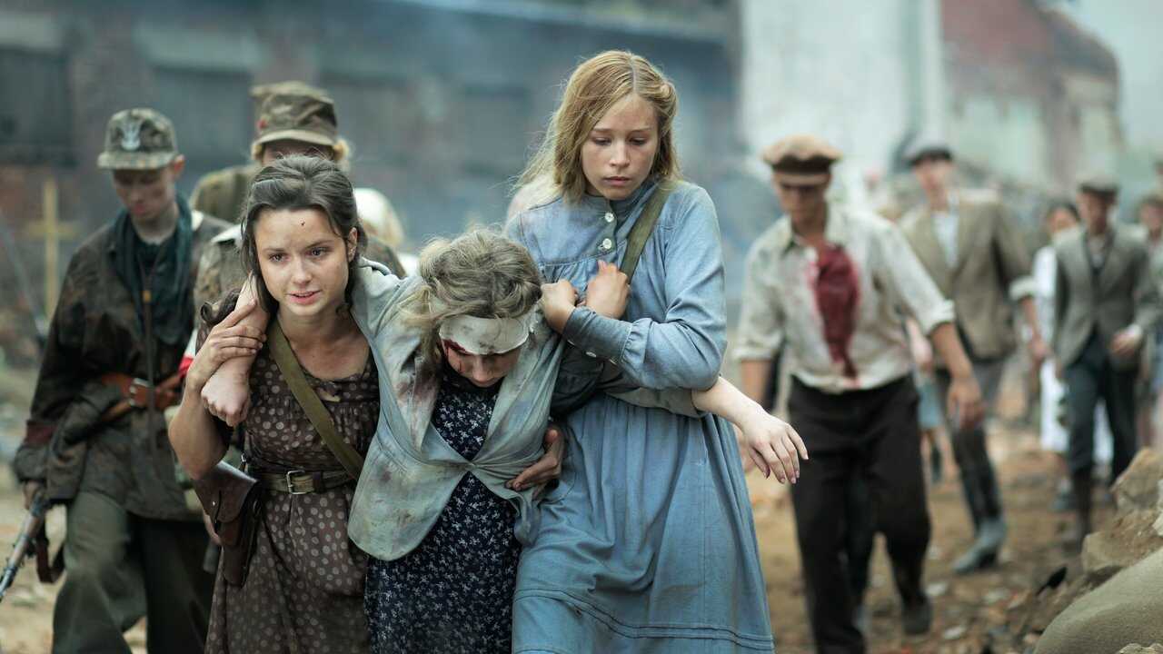 City 44 (2014) 0