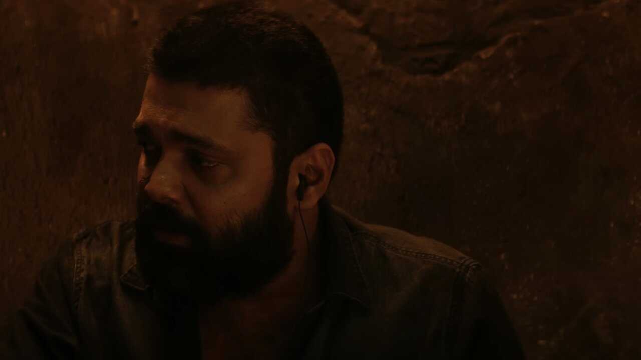 ಸಪ್ತ ಸಾಗರದಾಚೆ ಎಲ್ಲೊ - ಸೈಡ್ ಬಿ 0