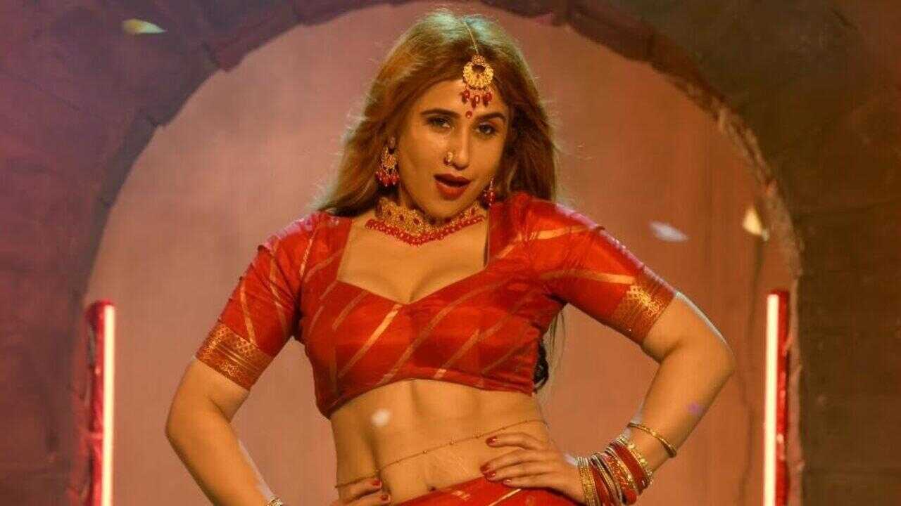 Maataraani Mounamidhi 0
