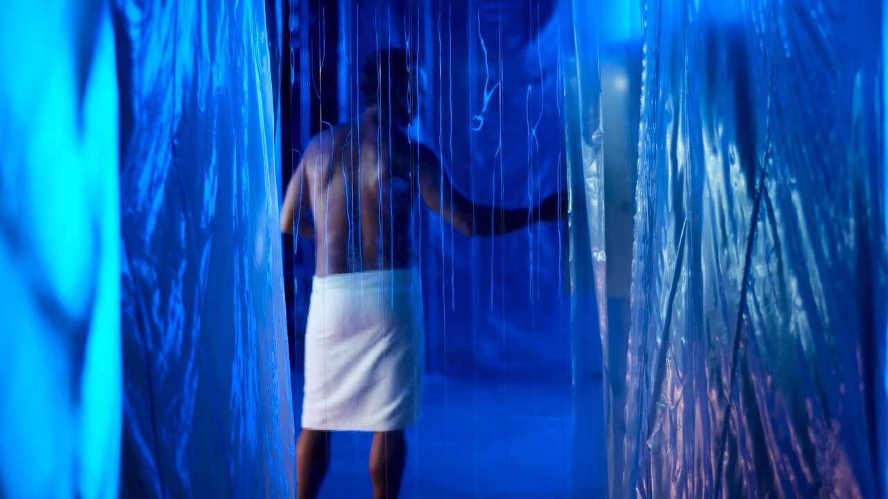 Sequin in a Blue Room 0