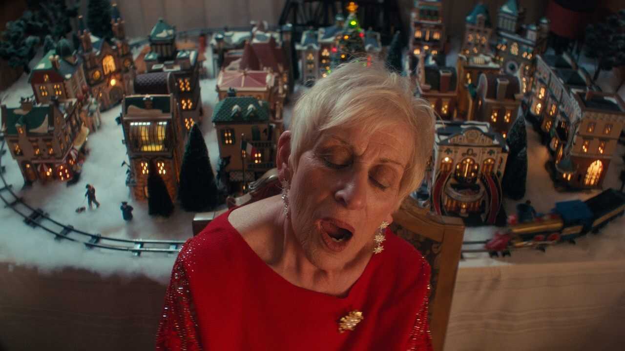 Christmas Eve in Miller’s Point (2024) 0