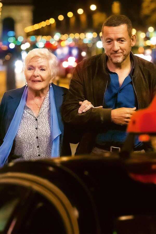 Driving Madeleine (2022) 0