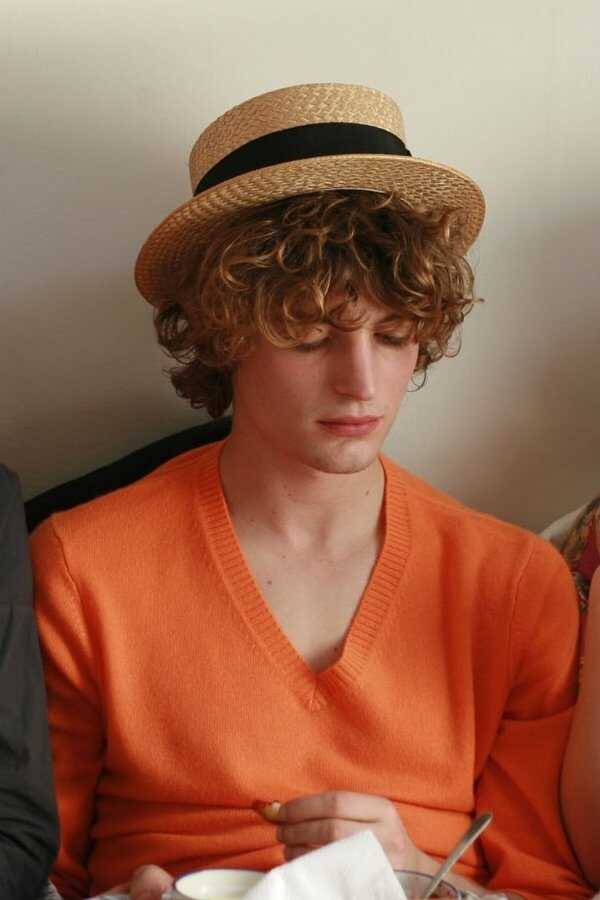 Les amours imaginaires (2010) 0