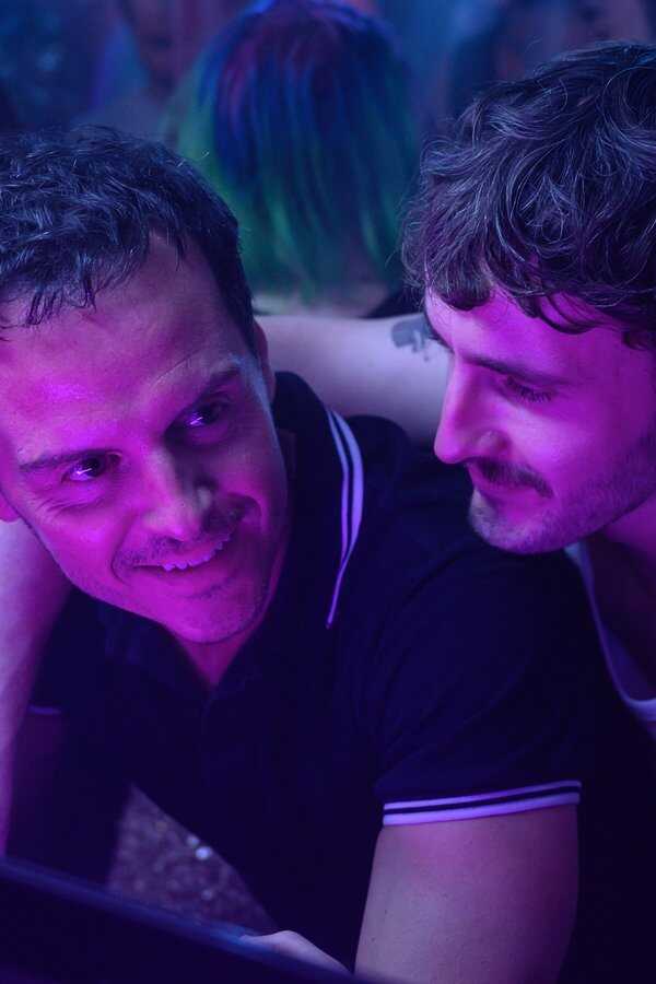 All of Us Strangers (2023) 0