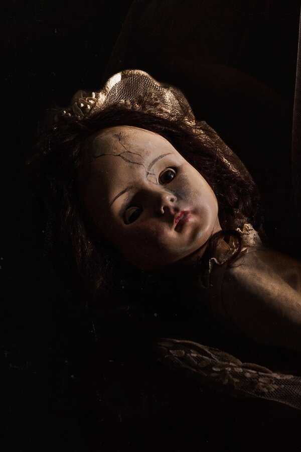 La niña de la comunión (2023) 0