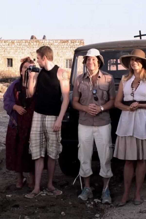 Ay Lav Yu (2010) 0