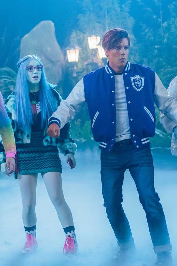 Monster High: Der Film (2022) 0