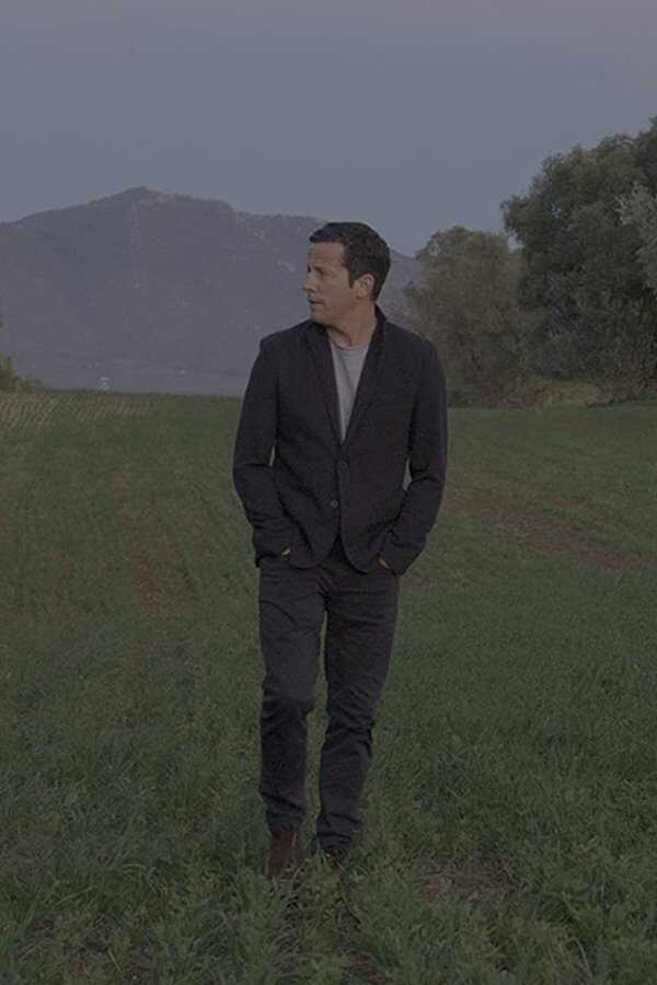 About Us (2020) 0
