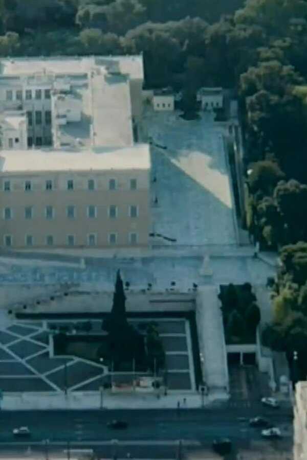 Λούφα και Παραλλαγή: Σειρήνες στη Στεριά (2011) 0