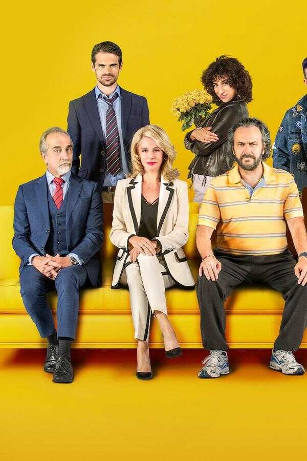 La familia perfecta (2021) 0