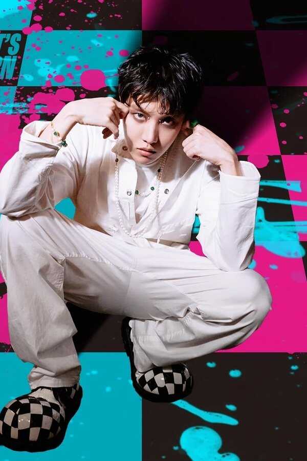 j-hope IN THE BOX (2023) 0