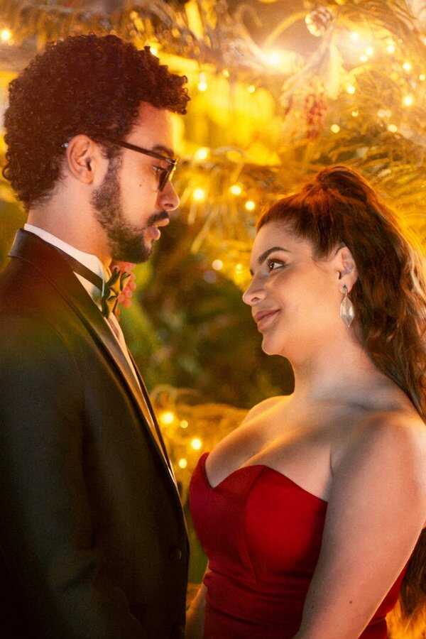 Christmas Full of Grace (2022) 0