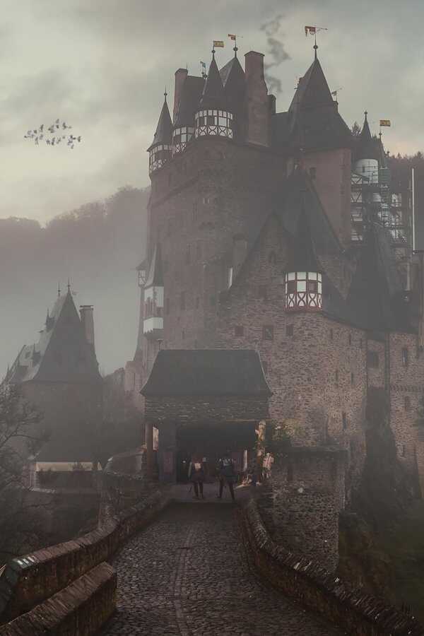 Dragons on the Hill (2024) 0